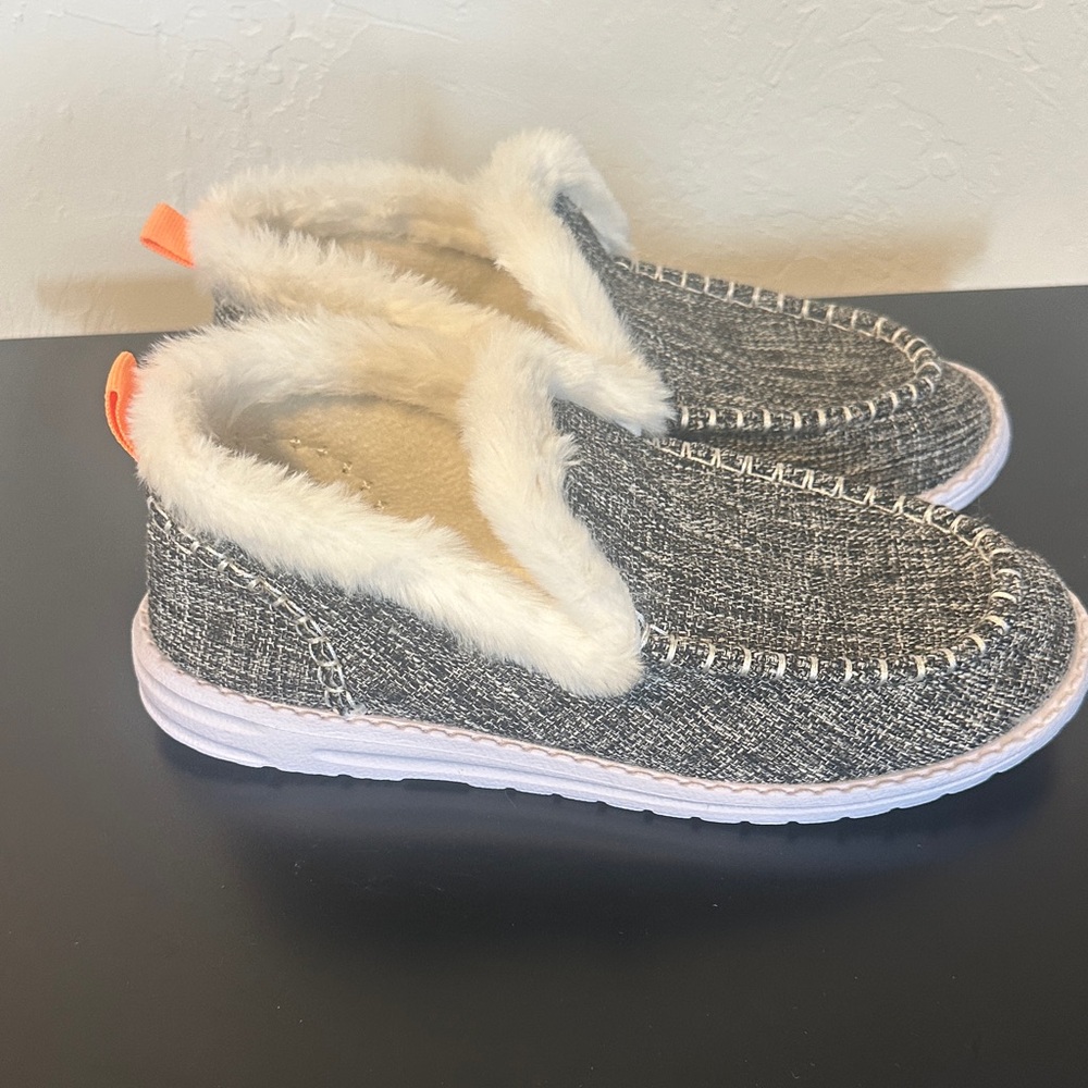 Cozy Gray Women's Slippers